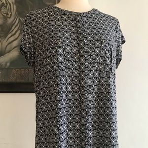 Dana Buchman Pattern Black and White Blouse
